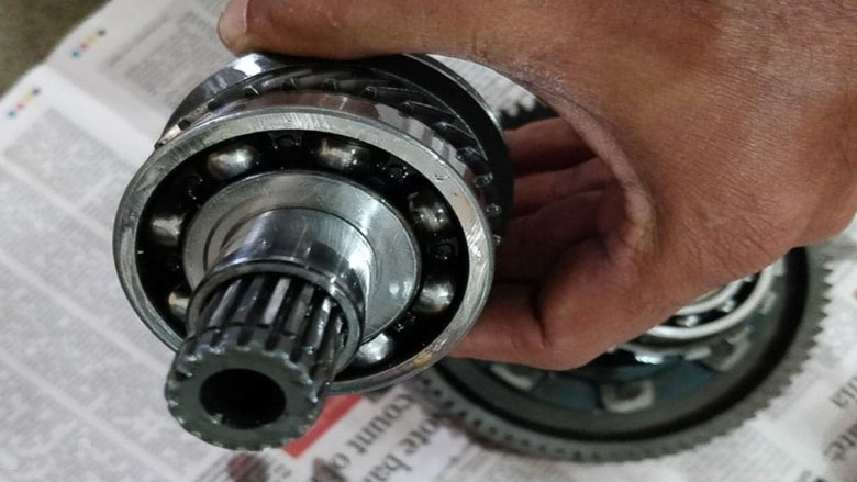 نحوه تشخیص خرابی بلبرینگ شفت گیربکس